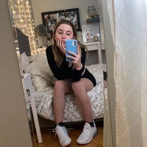 Meet your Posher, Charlotte